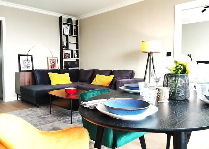 Large 55 M² ,view & Terrace Paris