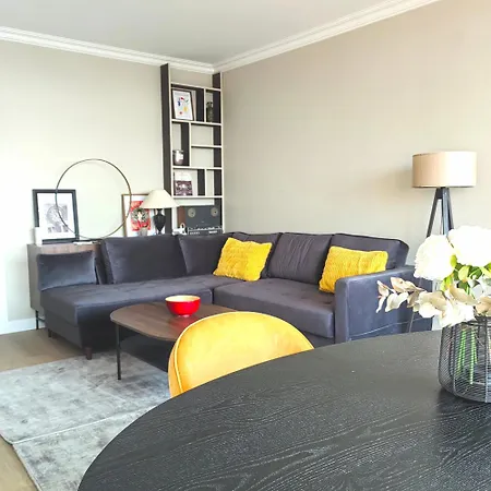 Large Apartment,view&terrace * Paris