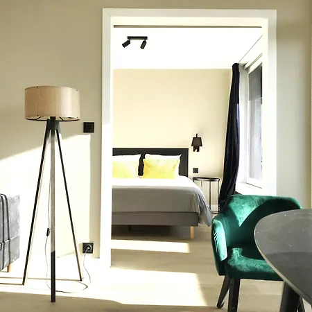 Large 55 M² ,view & Terrace Apartment