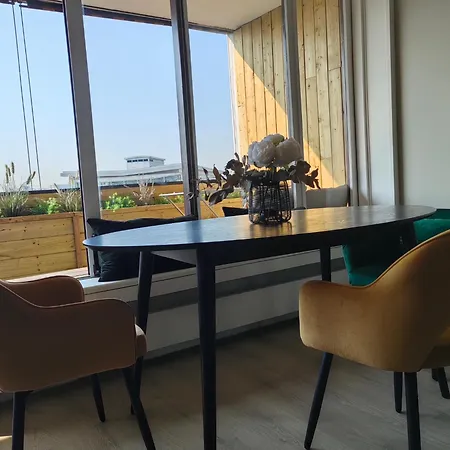 Apartment Large 55 M² ,view & Terrace